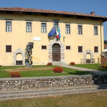 Albergo Al Tarcentino Tarcento Exteriör bild