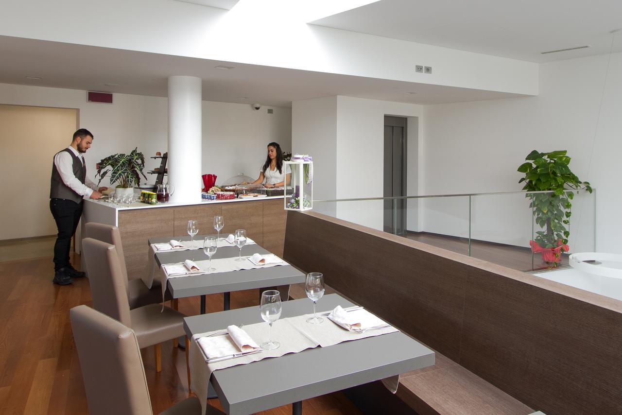 Albergo Al Tarcentino Tarcento Exteriör bild
