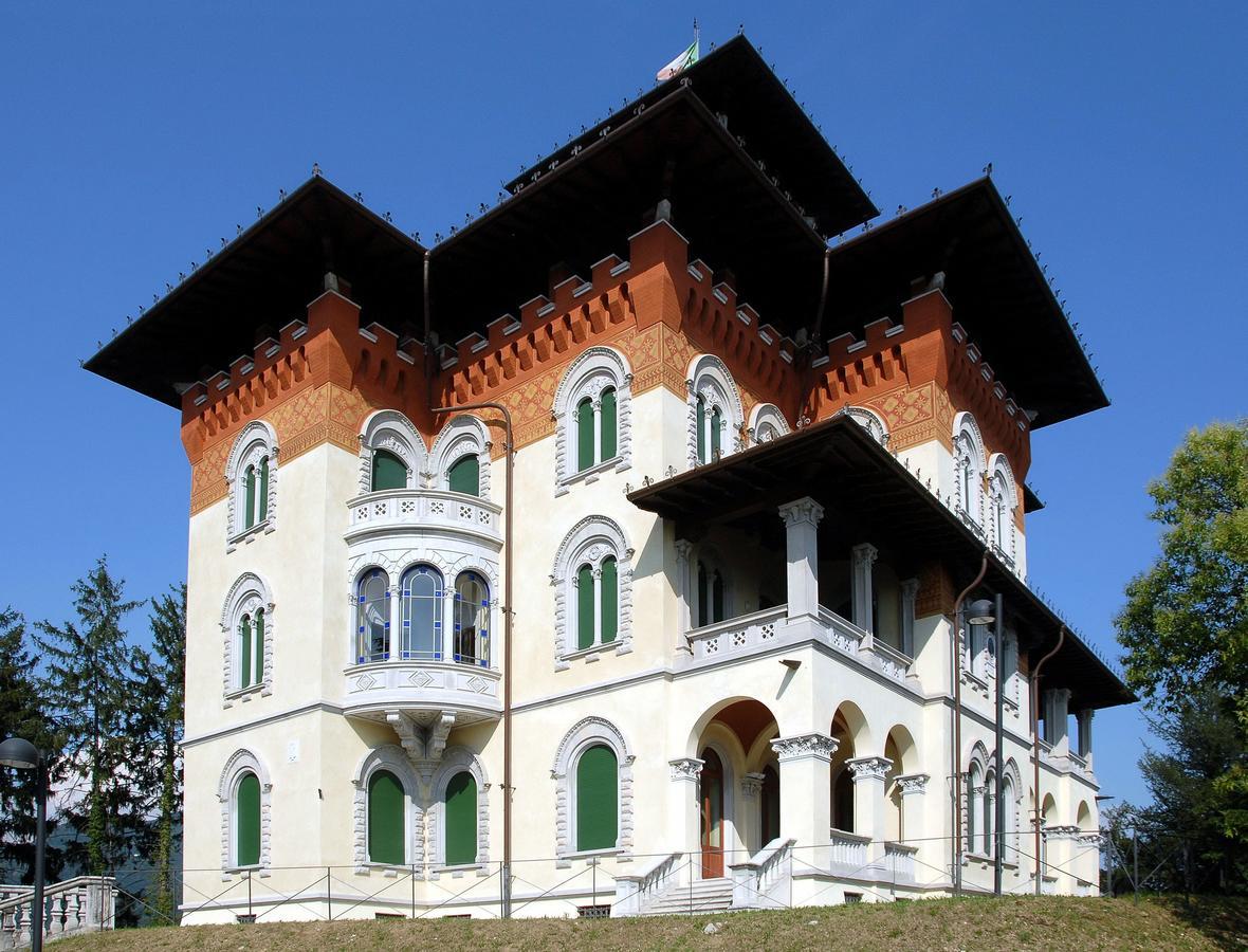 Albergo Al Tarcentino Tarcento Exteriör bild